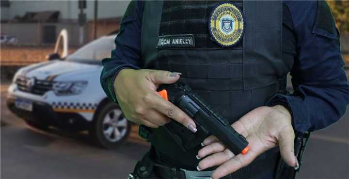 guarda apreende simulacro de arma de fogo em escola de sete lagoas